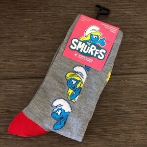 The Smurfs Woman’s one size gray Smurfit village crew socks